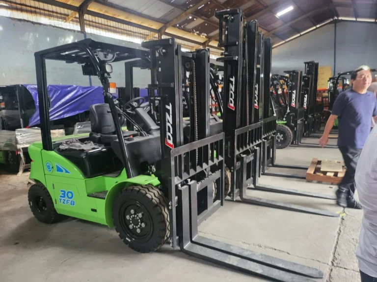 perusahaan alat berat di jakarta